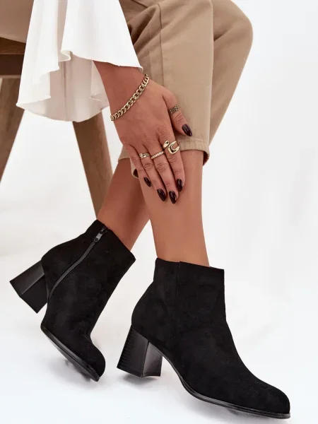 Botine Boto cu toc bloc negru