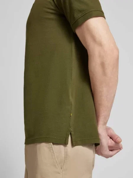 Koszulka polo o kroju regular fit z wyhaftowanym logo Camel Active
