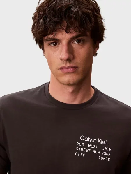 Футболка Calvin Klein Jeans черная