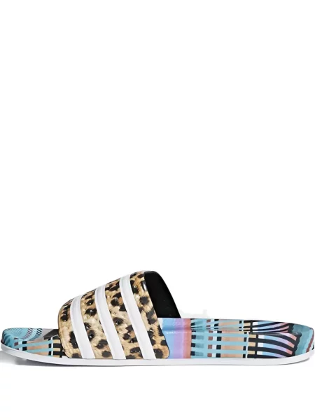 Top Adidas alergare cu decolteu în V alb