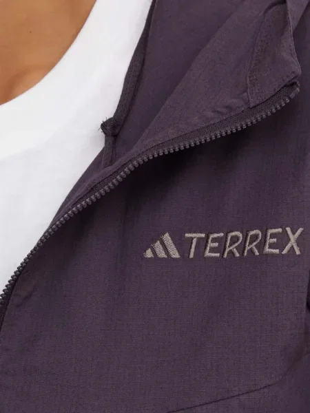 Sneakerși Adidas Terrex cu dungi plasă cu imagine negru