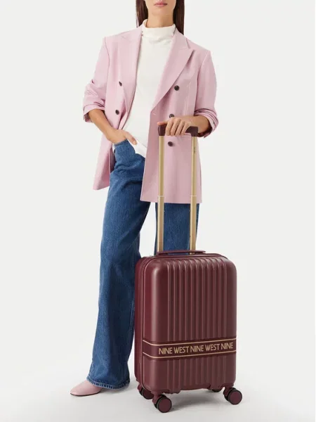 Nine West Rankinio bagažo lagaminas Vyšninė