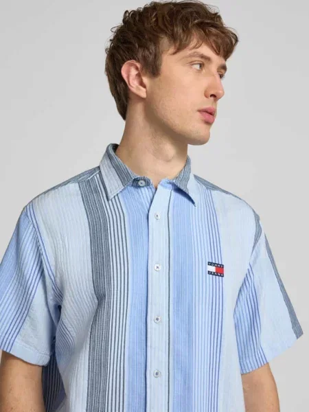 Koszula casual o kroju relaxed fit z czystej bawełny Tommy Jeans niebieska