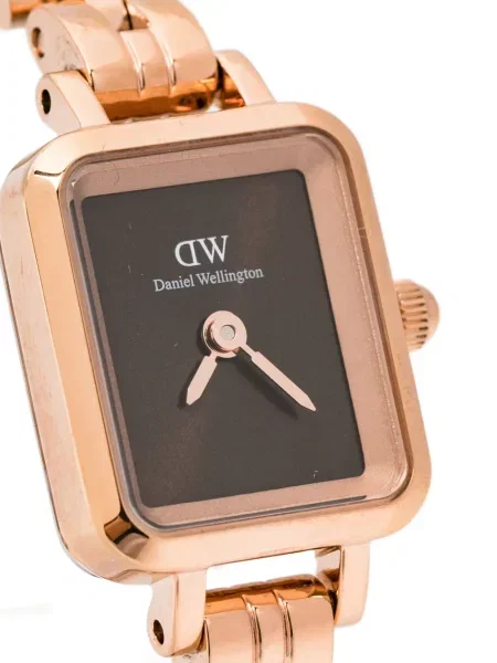 Часовници Daniel Wellington кафяво