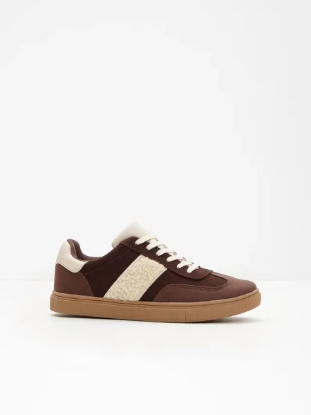 Sneakersy w stylu retro brązowe