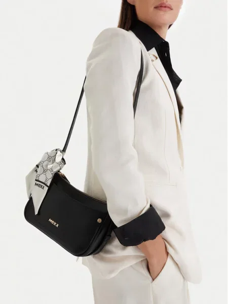 MEXX Rankinė juoda
