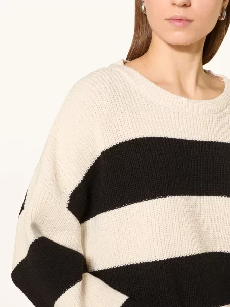Sweter z dzianiny oversize czarny