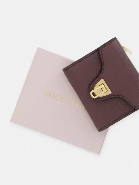 Кожаный кошелек Coccinelle