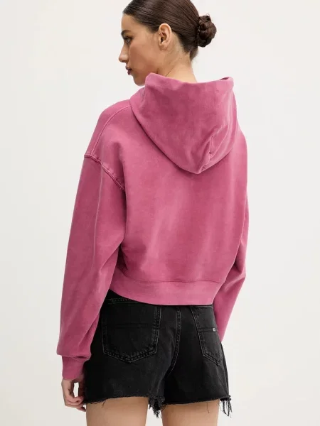 Mikina Tommy Jeans s kapucí s aplikací růžová