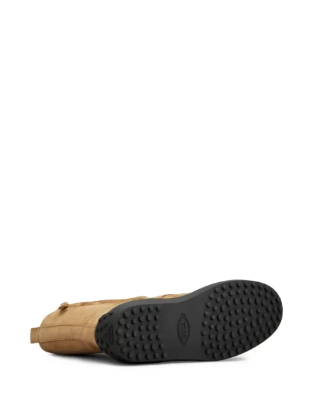 Botine Tod's din piele de căprioară