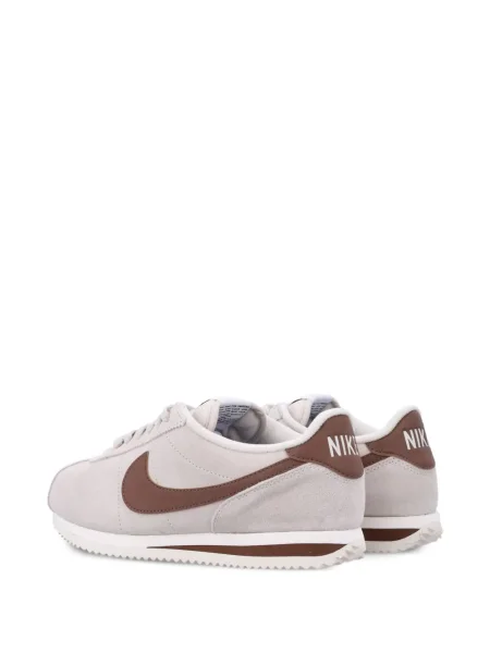 Hanorac cu glugă Nike plisat din piele de căprioară cu imagine maro