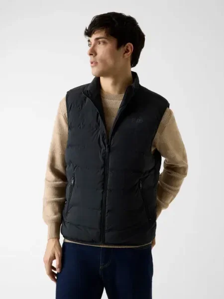 GUESS Szteppelt mellény fekete