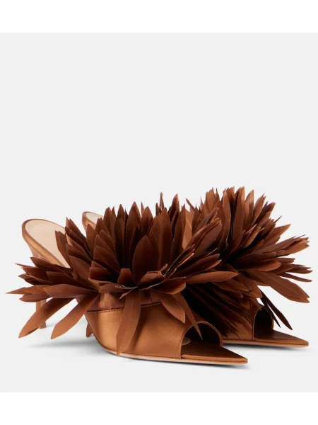 Papuci tip mules Gianvito Rossi din satin maro