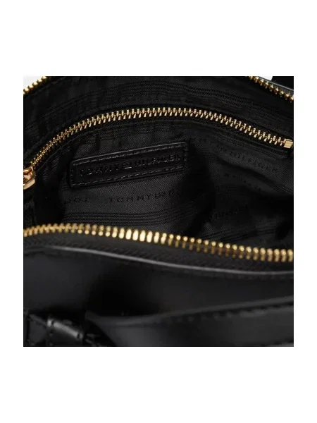 Kabelka Tommy Hilfiger Th Buckle Mini Tote čierna