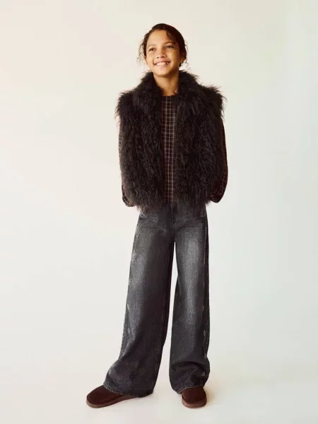 Jeansy wide leg z ćwiekami denim Dzieci lata MANGO KIDS szary