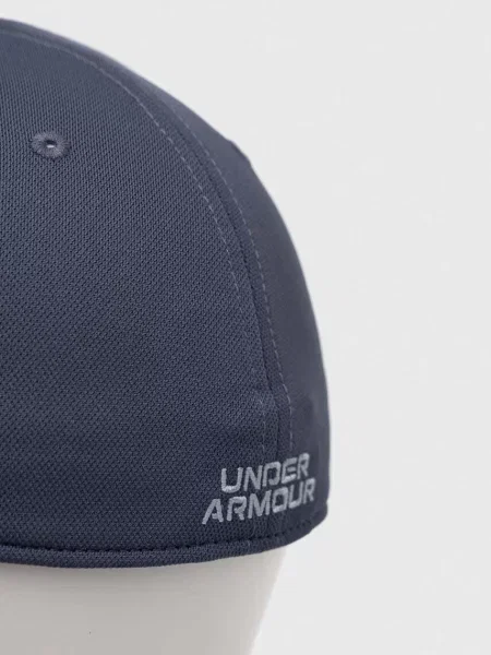 Кепка Under Armour с аппликацией серая