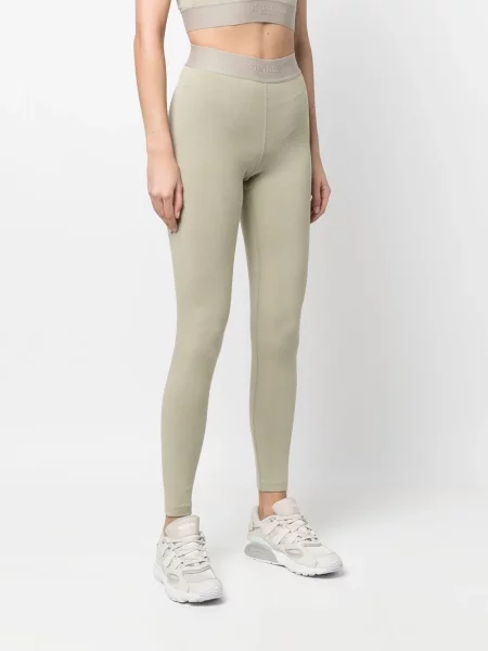 Клинове Fear Of God Essentials с автограф зелено