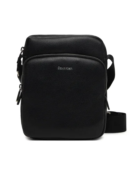 Geantă crossover Calvin Klein Raised Pocket Reporter negru