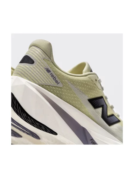 Pantofi New Balance