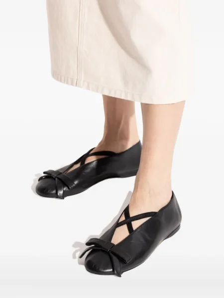 Balerini Moschino cu funde din piele negru