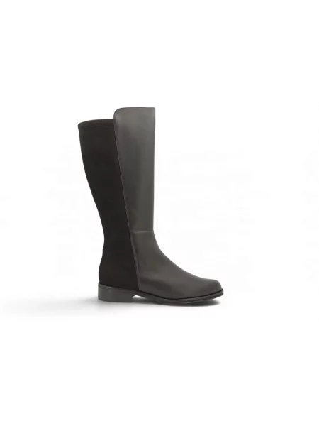 Čižmy Piesanto čierna