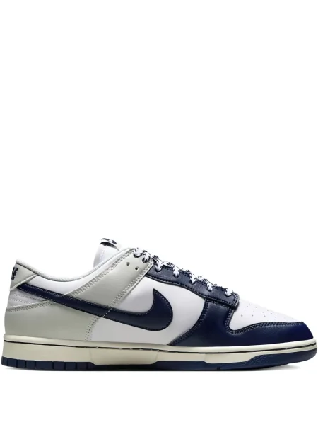 Matlasat sneakerși Nike LeBron alergare violet