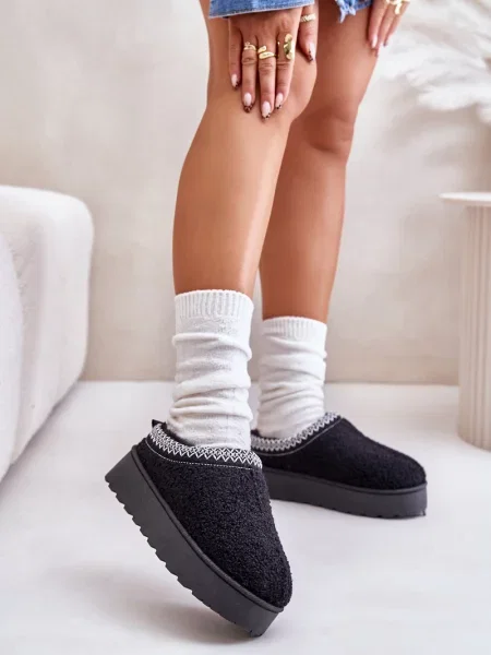 Зимни обувки за сняг Boto бродирани на платформе черно