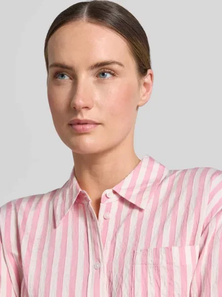 Bluzka o kroju relaxed fit z mieszanki Comma
