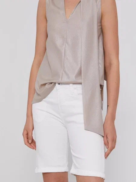 Pepe Jeans Pantaloni scurți POPPY femei neted high waist alb
