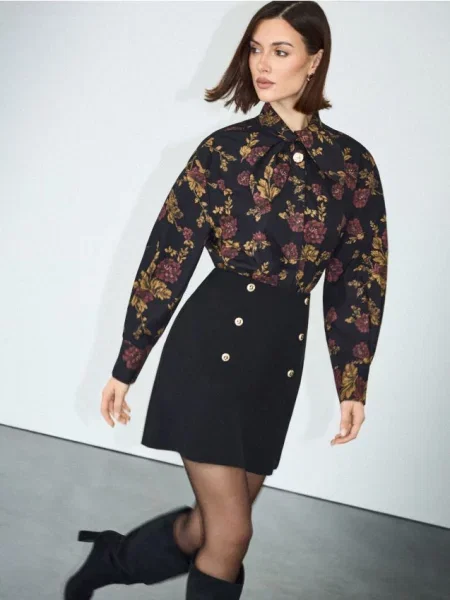 Mohito Marškiniai su raišteliais prie kaklo juoda