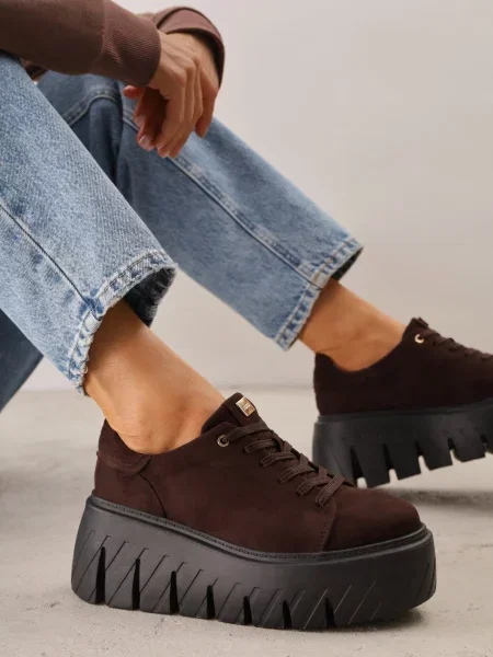 Sneakers VICES pe platformă chunky Tassi maro