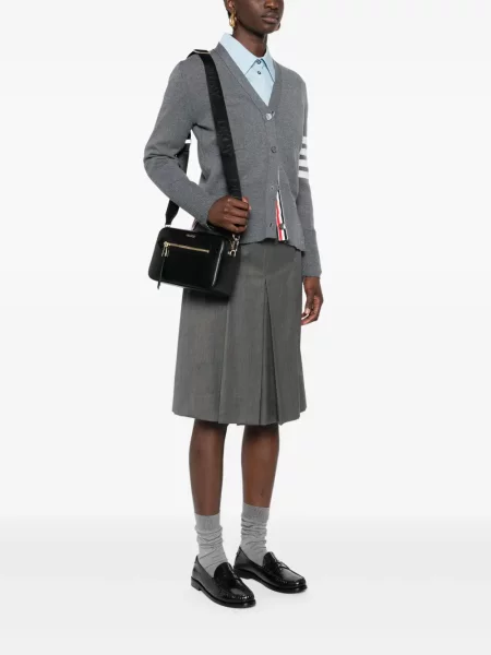 Glaustinukė Dkny juoda