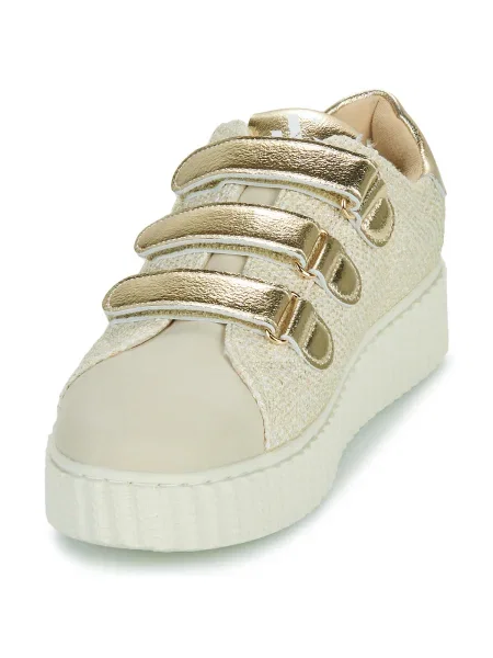 Pantofi Vanessa Wu bej
