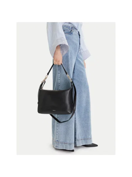 Torebka Furla skórzana elegancka czarna
