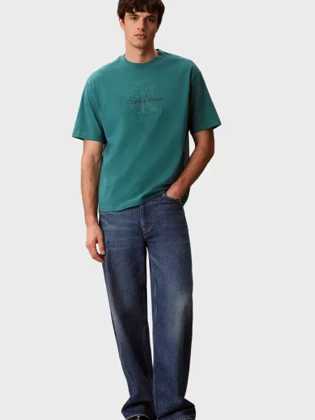 Льняная футболка Calvin Klein Jeans с аппликацией зеленая