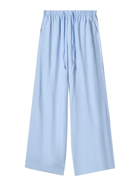Bershka Hlače svetlo modra