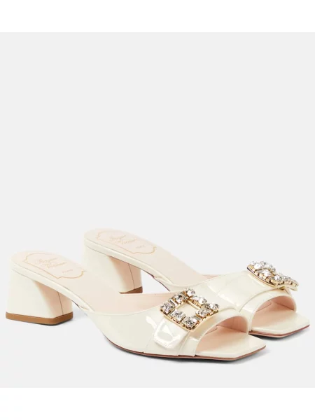 Papuci tip mules Roger Vivier din piele de lac maro