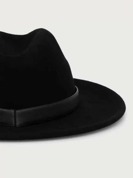 Czapka Karl Lagerfeld wełniana czarna