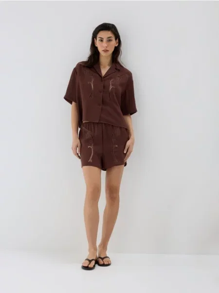Reserved Pantaloni scurți de plajă maro-închis maro