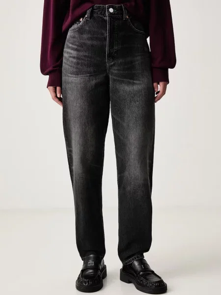Tommy Jeans blugi mom fit pentru femei negru