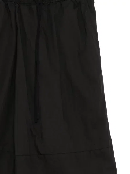Pantaloni scurți Julius cu cordon negru