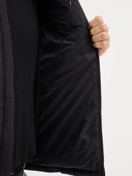 Демисезонная куртка Trussardi черная