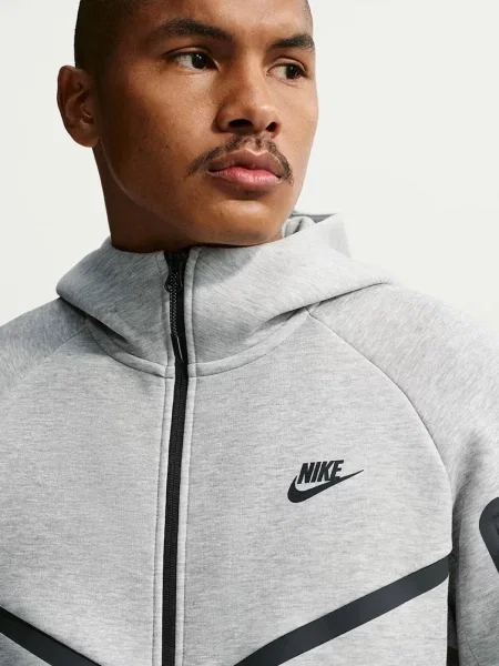 Férfi dzseki Nike Tech Windrunner Full Zip cave dark grey heather/black. Méret: S szürke
