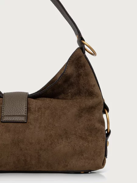 Замшевая сумка хобо Guess
