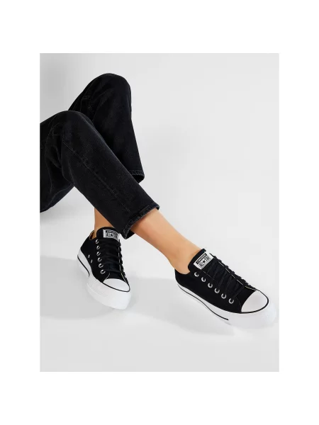 Sportbačiai Converse Chuck Taylor All Star Lift Ox juoda