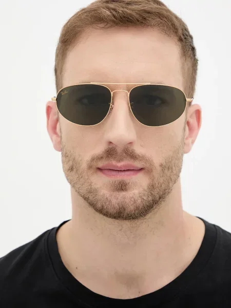 Ray-Ban napszemüveg