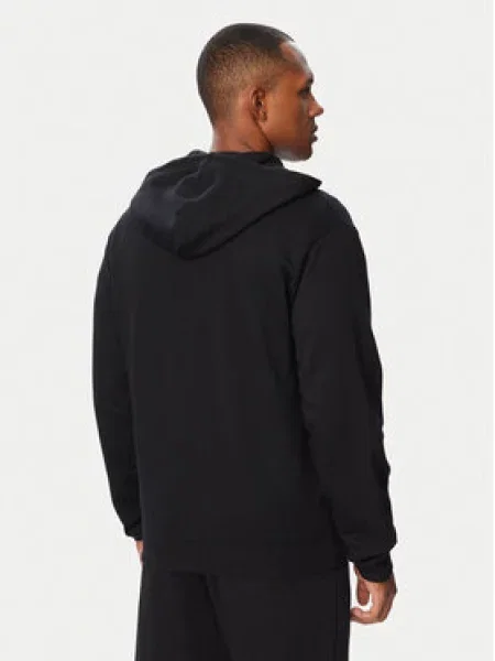 Under Armour Pulóver Ua Rival fekete