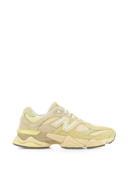 Μπλούζα New Balance με κέντημα από διχτυωτό μπλε