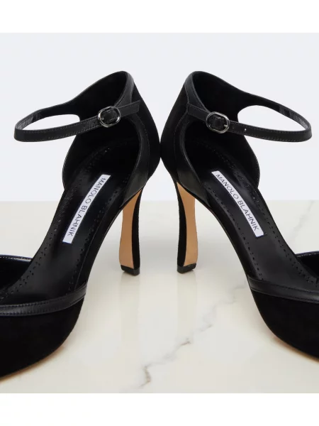Pantofi cu toc Manolo Blahnik din piele de căprioară negru