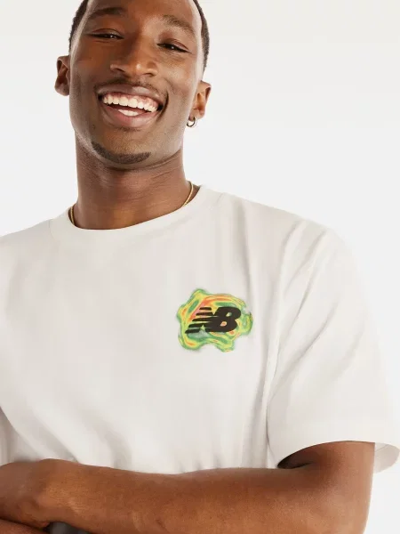 Футболка New Balance біла